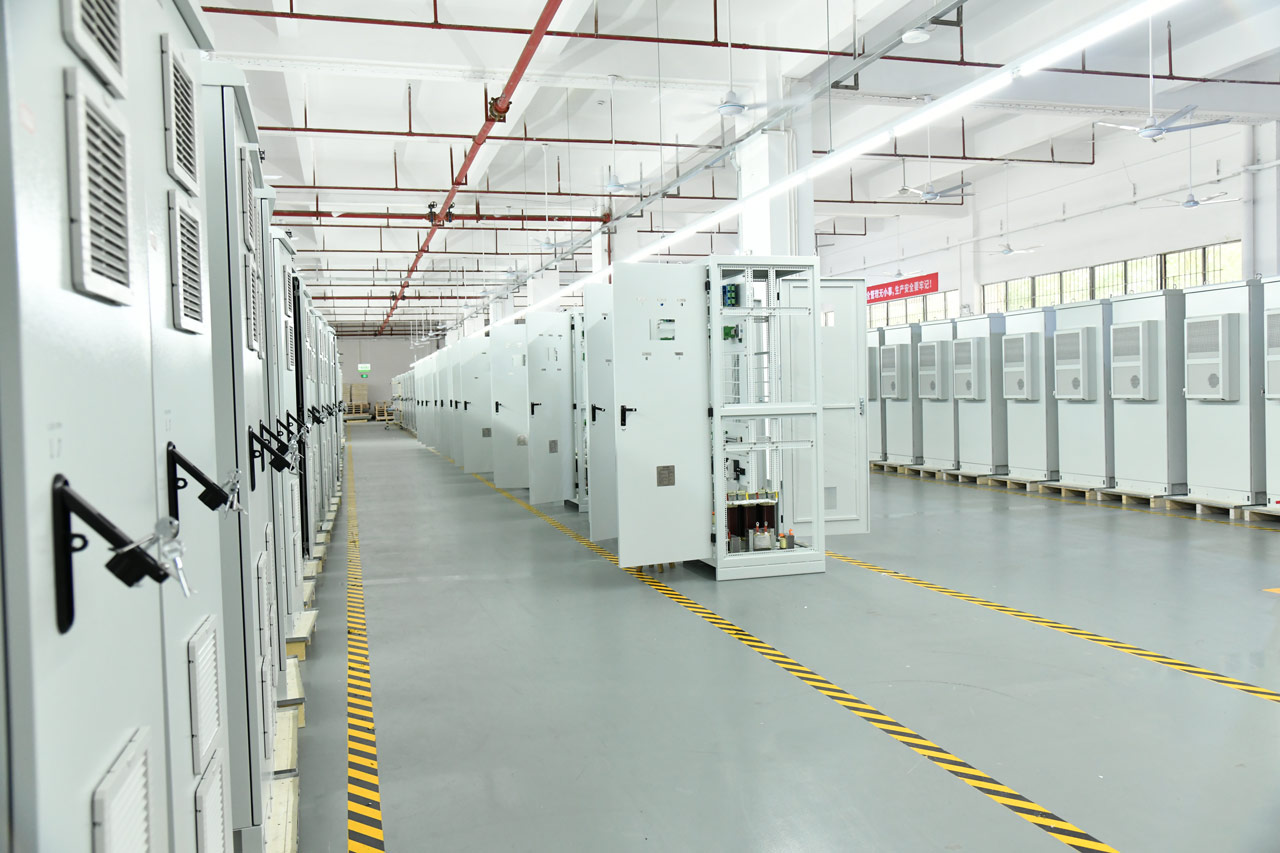 Компания EverExceed успешно начала масштабное производство телекоммуникационных выпрямительных систем